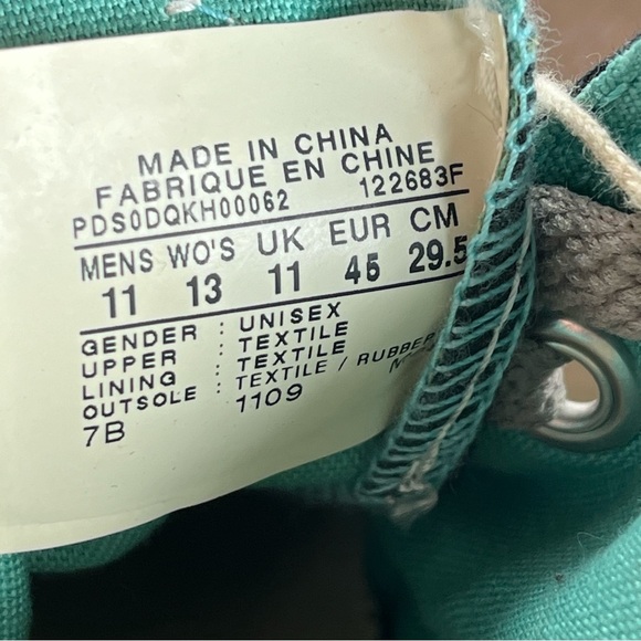 Converse All Star Low Black Green Shoes - Men’s 11 - Women’s 13 - Picture 9 of 9